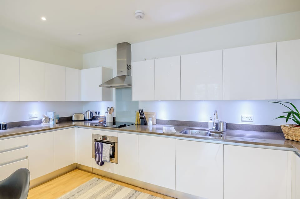 Fully equipped kitchen