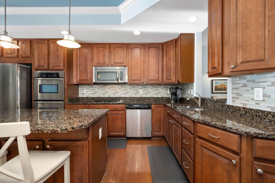 Upgraded stainless steel appliances.