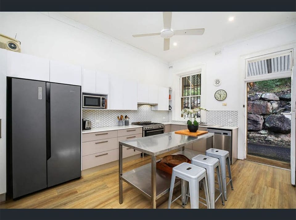 Modern kitchen