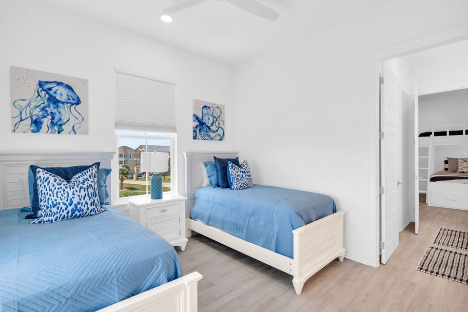 Under the Sea (2 Twin Beds)