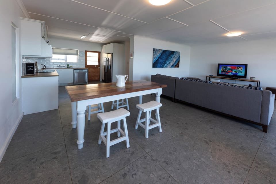 The living area
