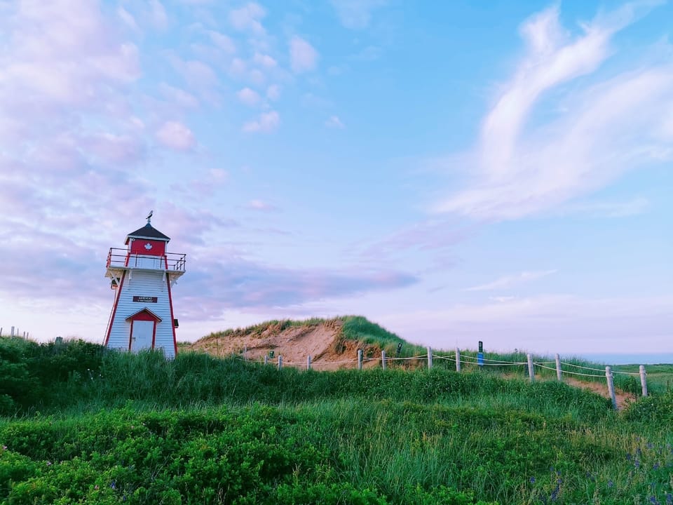 8-min walk to the Covehead lighthouse