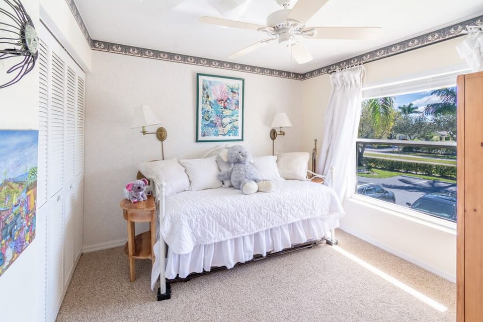 Guest bedroom with bathroom attached
