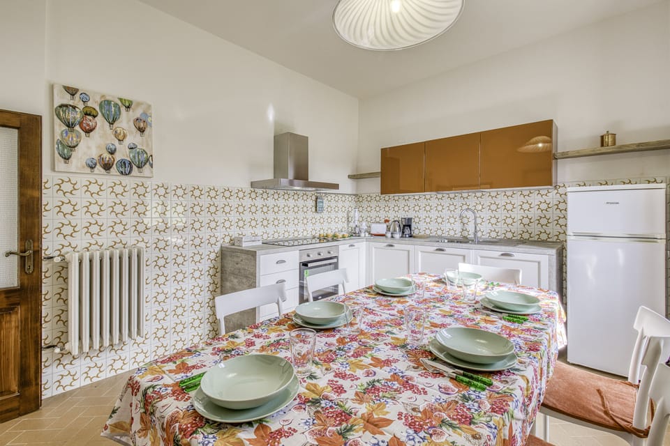 Kitchen and dining area