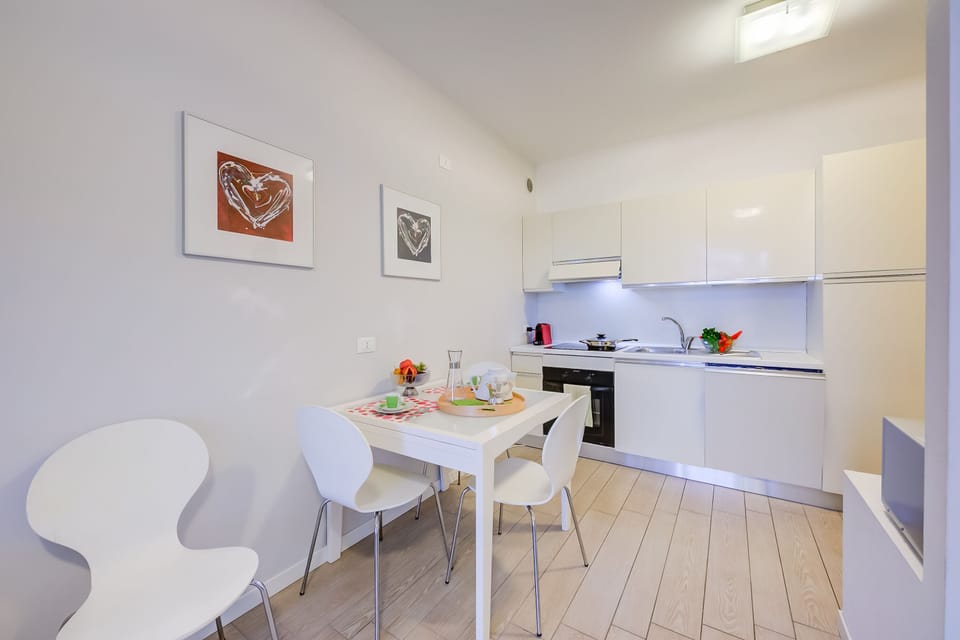 Kitchen and dining area