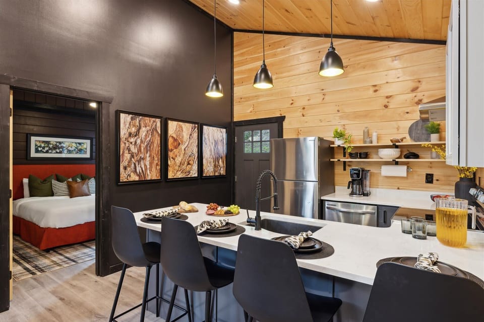 The interior truly gives a luxurious yet cozy cabin feeling all in one…
