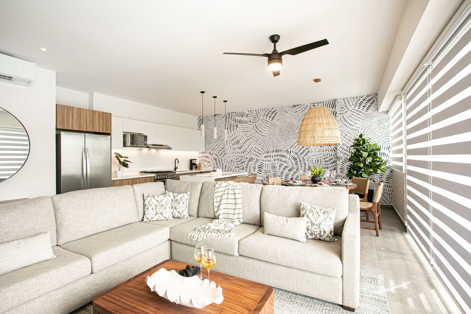 Condo - Image 6