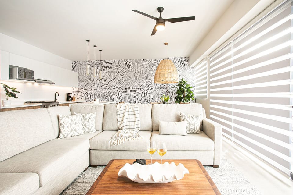 Condo - Image 4