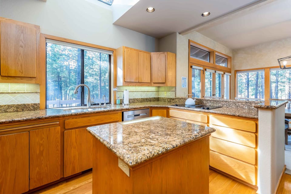 Kitchen - Main Level