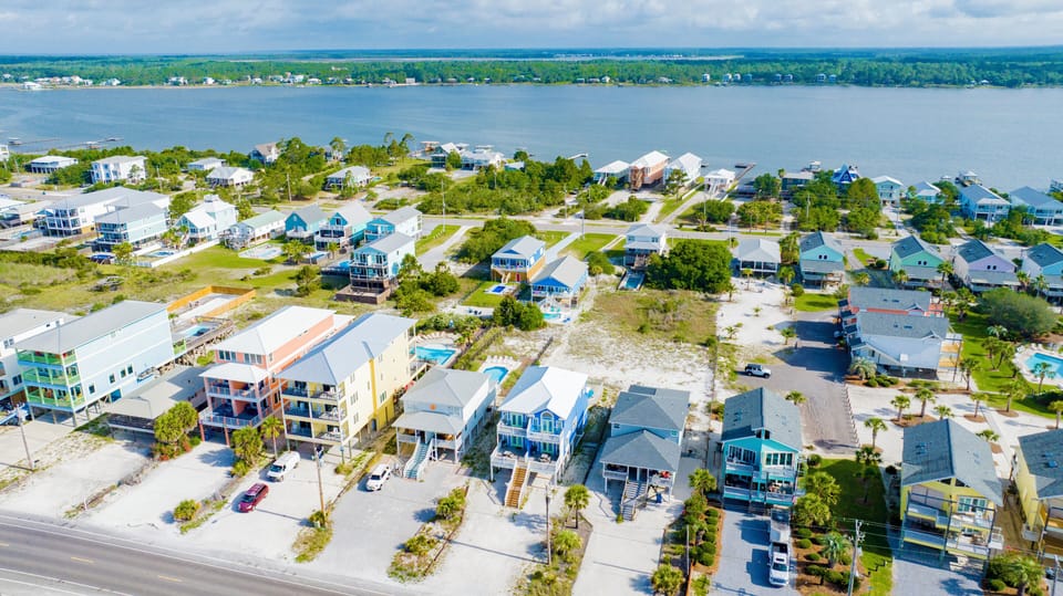 Cask and Coast East is the perfect home for your next vacation!
