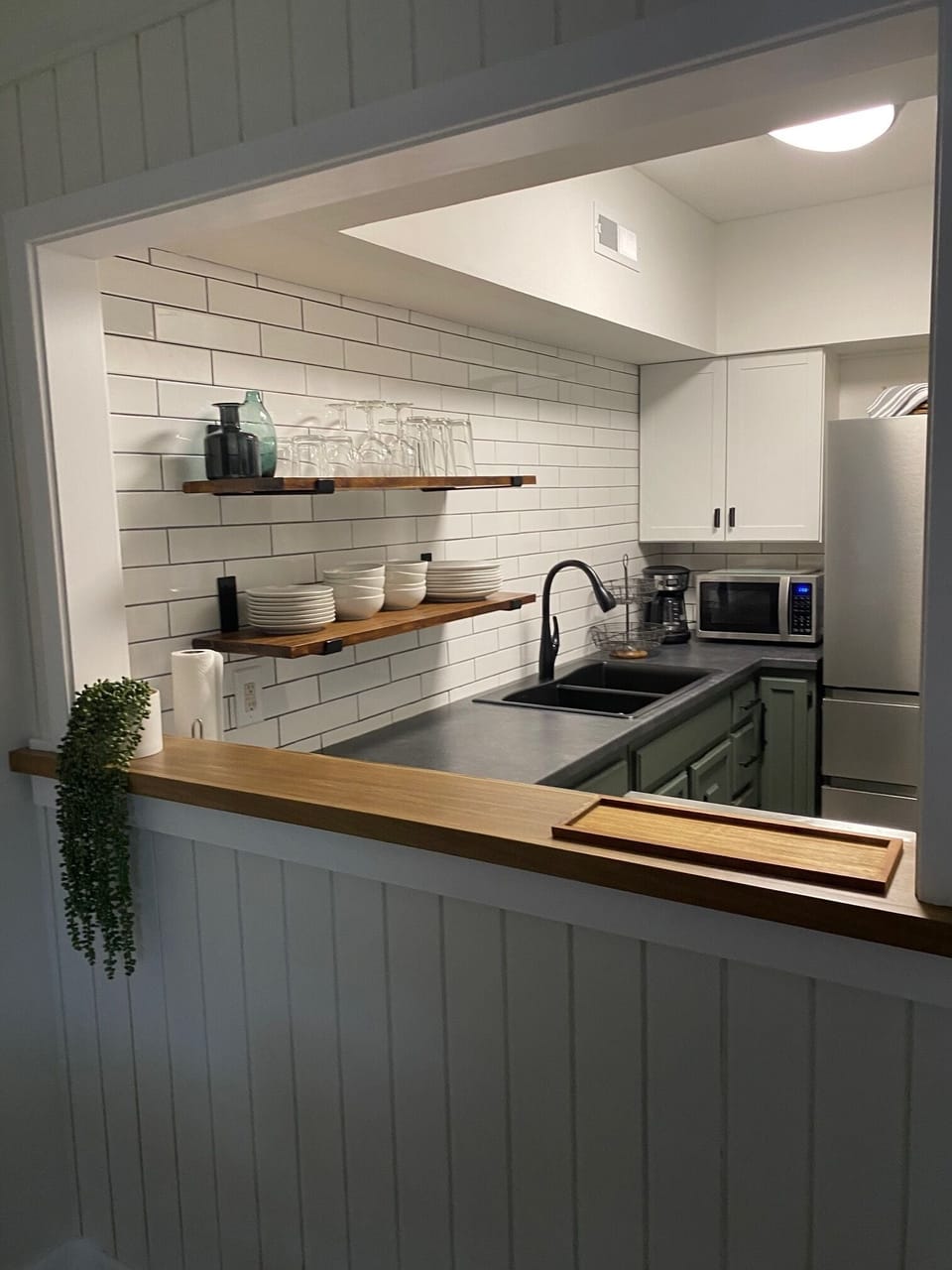 Tuck Away Place's fully equipped kitchen