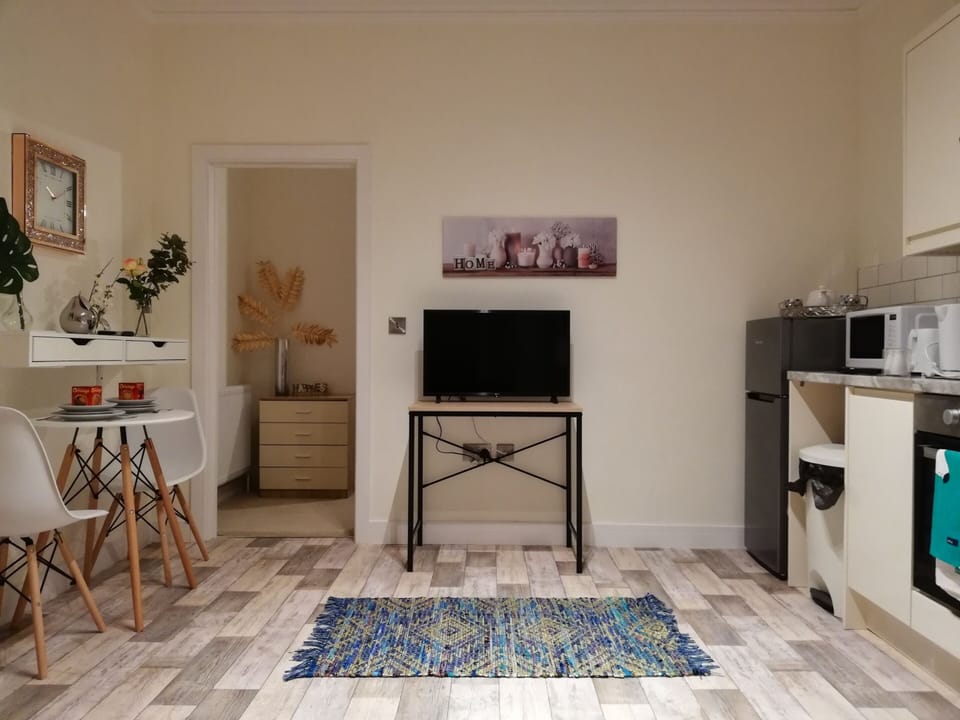Living Room / Lounge