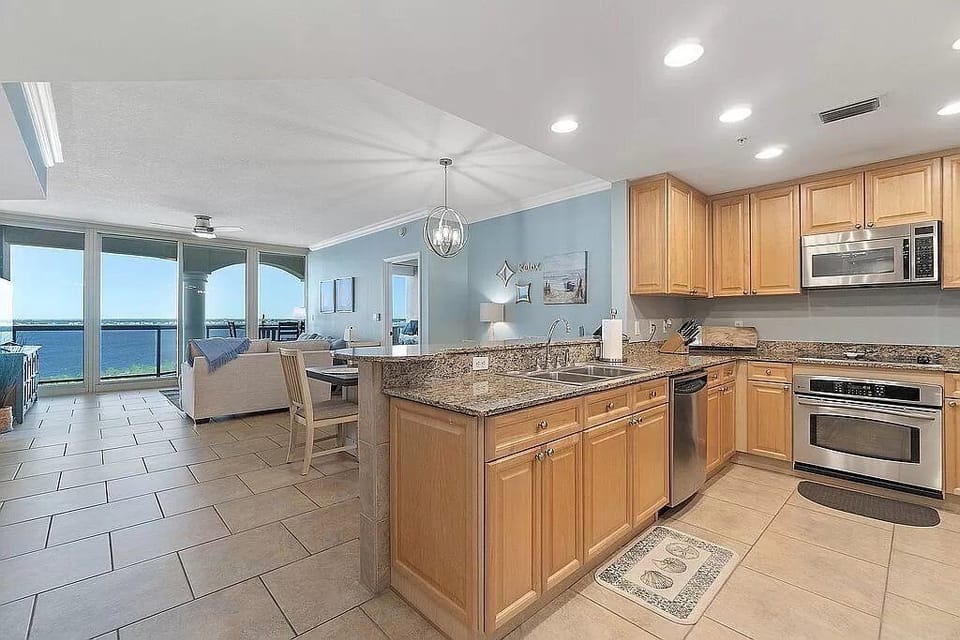 Imagine cooking here and being able to see those views at the same time. 
