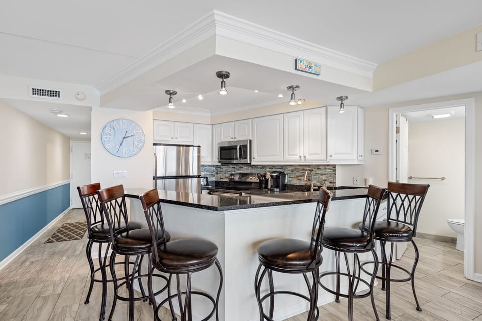 There is plenty of seating at the breakfast bar.