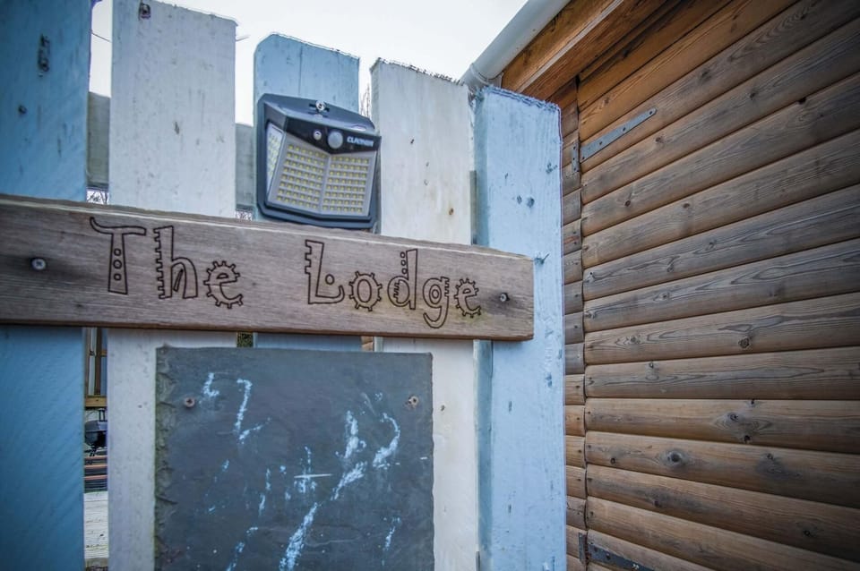 The Lodge - 1 Bedroom - Freshwest Beach Retreat (23123)