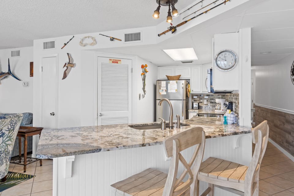 Fully Stocked Kitchen