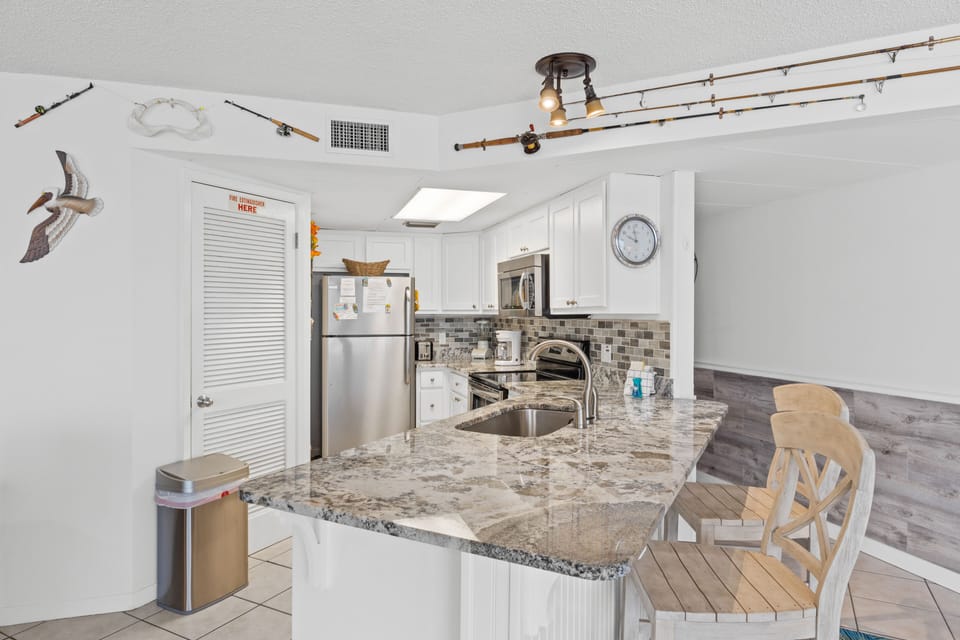 Fully Stocked Kitchen