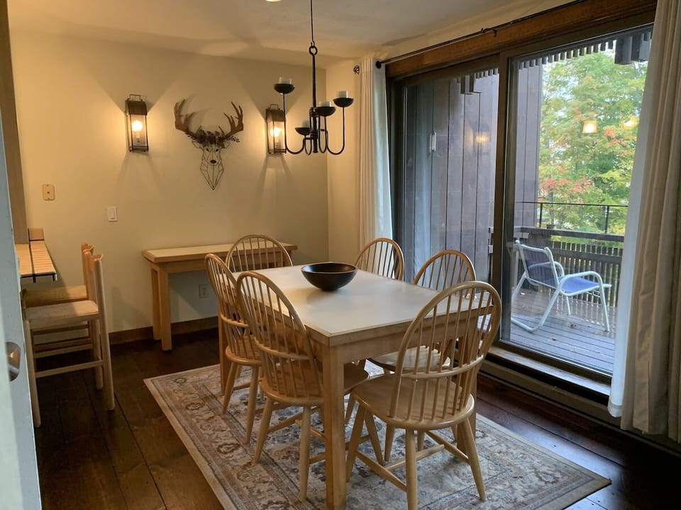 Deck off of dining area