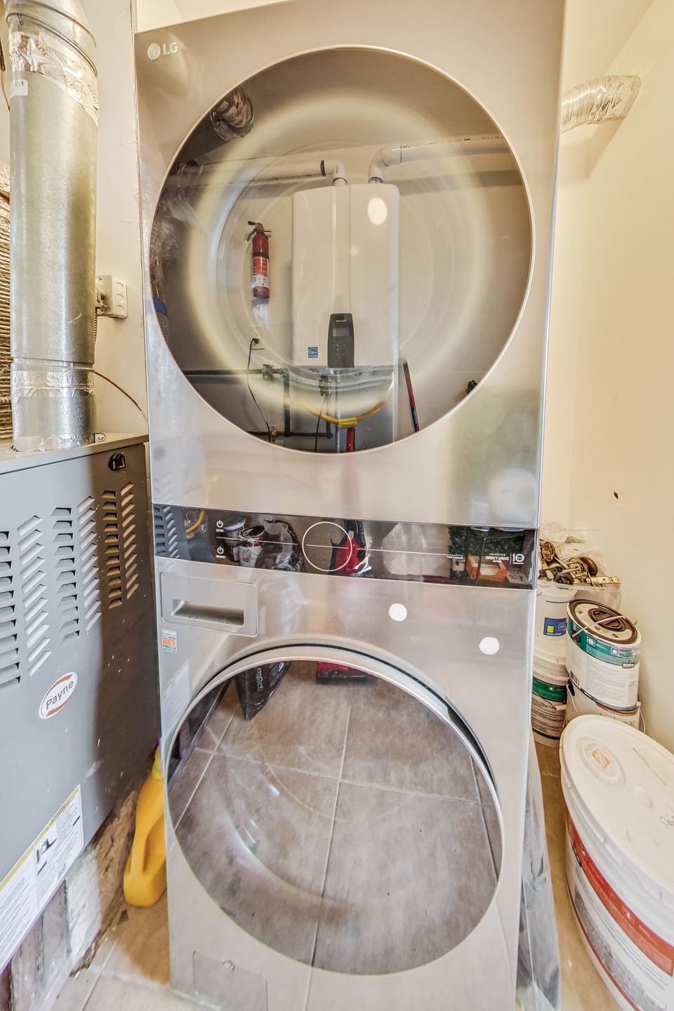 Laundry with Washer and Drier.  We provide Tide Free and Clear detergent pods and Clorox bleach pods.