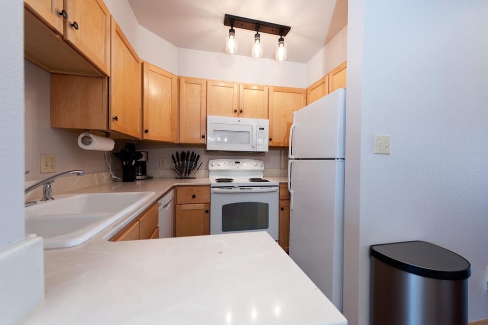 Fully stocked kitchen