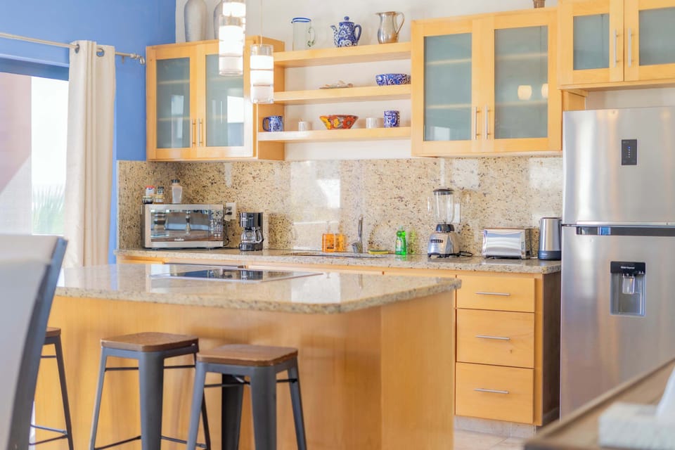 All high-end appliances & everything needed to whip up any meal