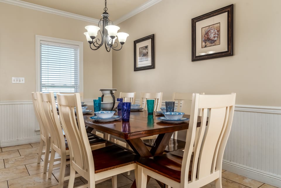 009 Just Beachy Dinning Room Table