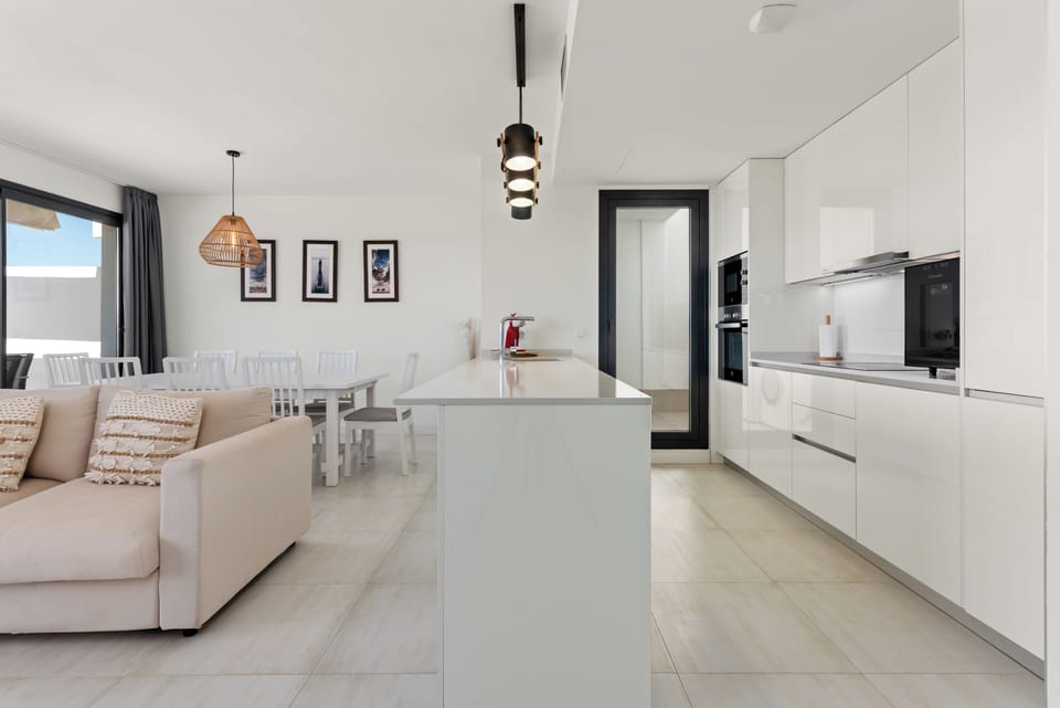 La Ola Penthouse-8