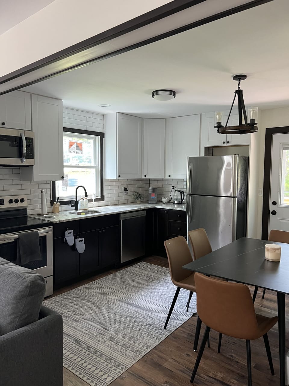 Spacious and fully equipped kithcen