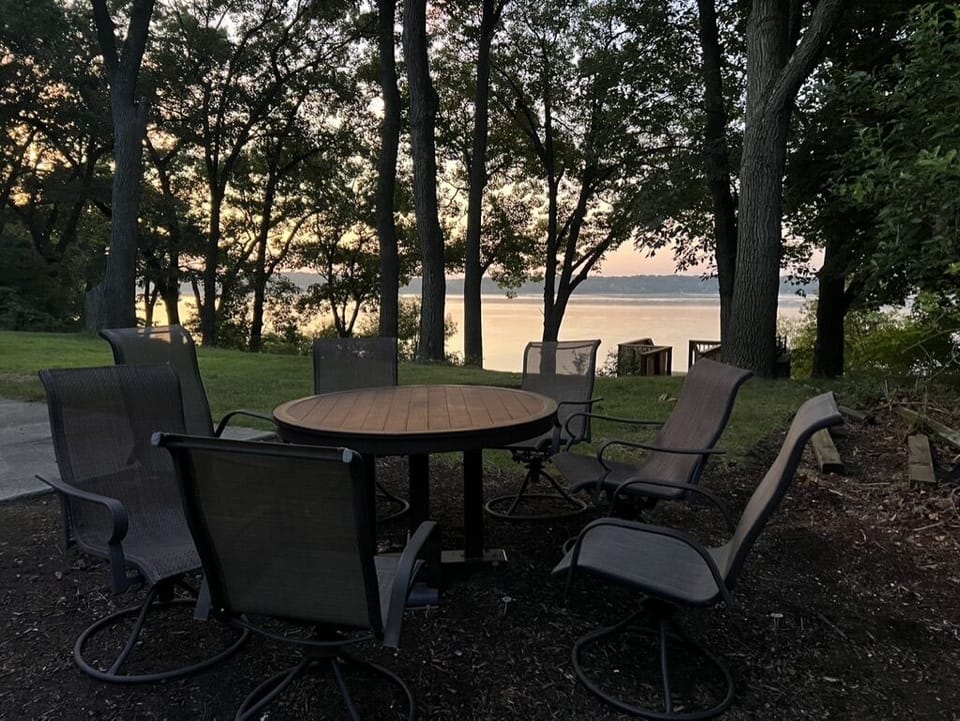 The perfect place for watching dawn with 
your morning coffee