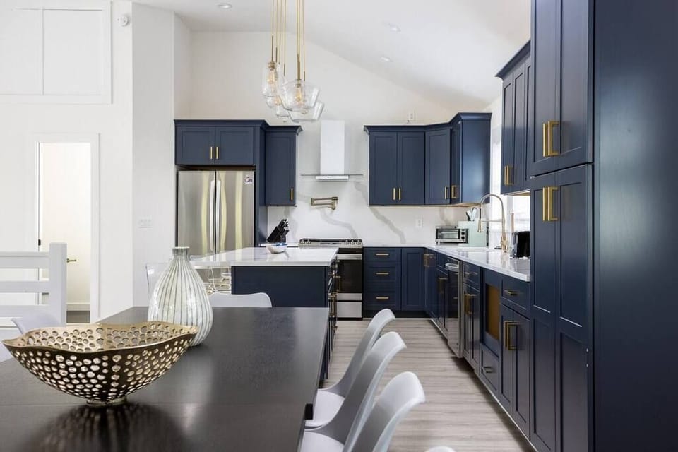 Kitchen - Top Level
