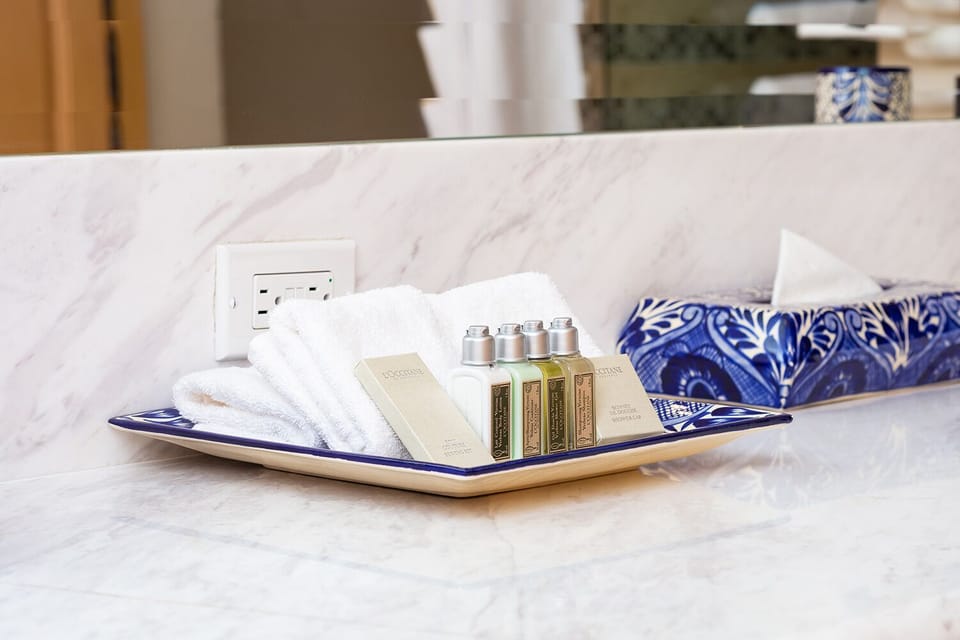 Bathroom amenities