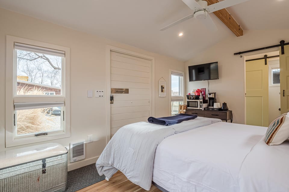 Everything you need all in one cozy space!