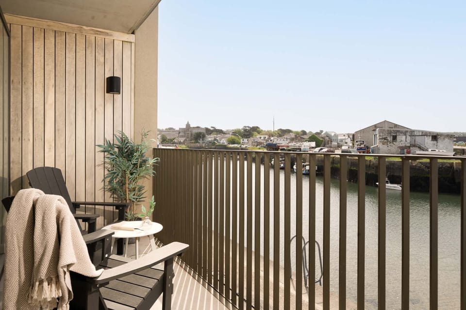 Bedroom at 10 Cannery Row, North Quay, Hayle, Cornwall, self catering with Beach Retreats.