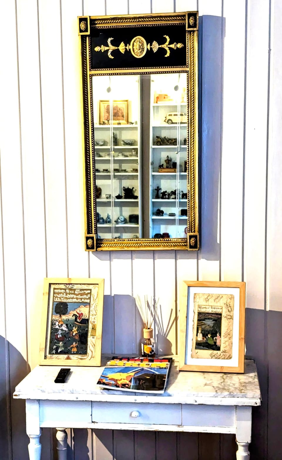 Historical and typical dutch items for decoration.