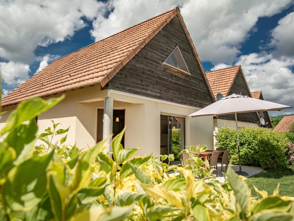 Holiday Home Exterior [summer]