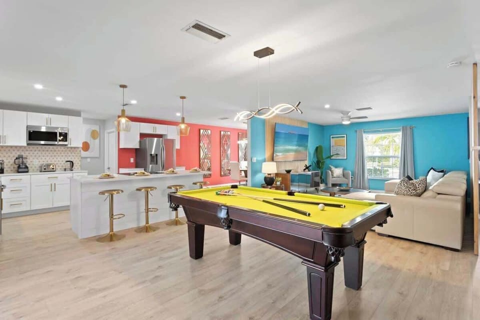 Beautifully Remolded Game Room/Kitchen/ Living Room