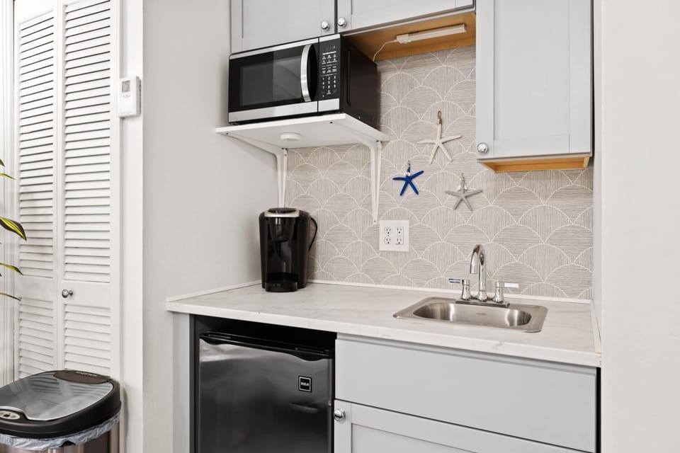 Kitchenette