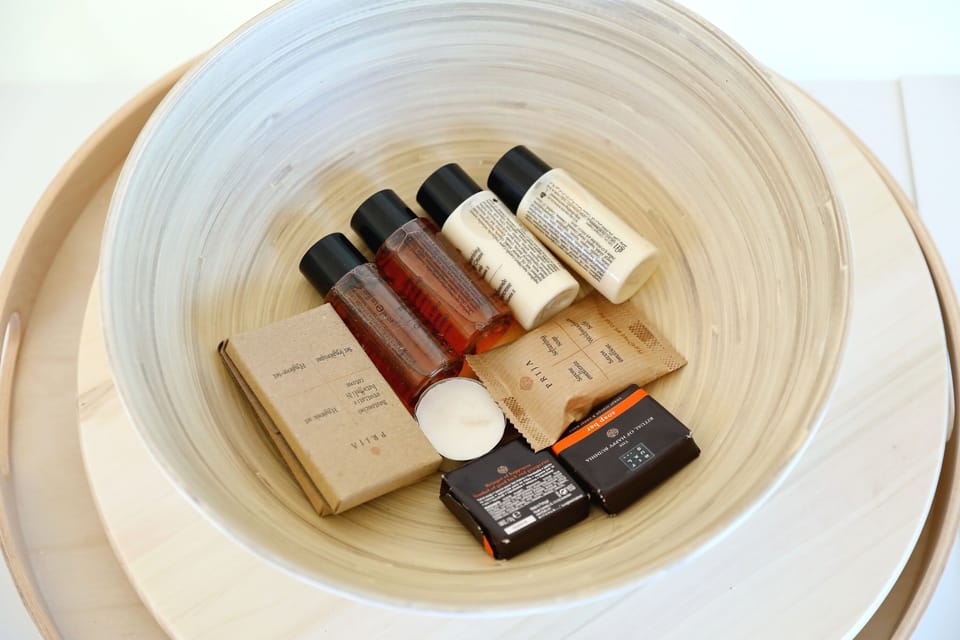 Bathroom amenities