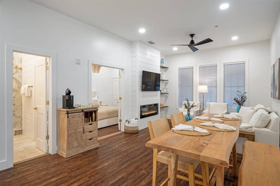 Living room, fireplace, tv, table, coffee station