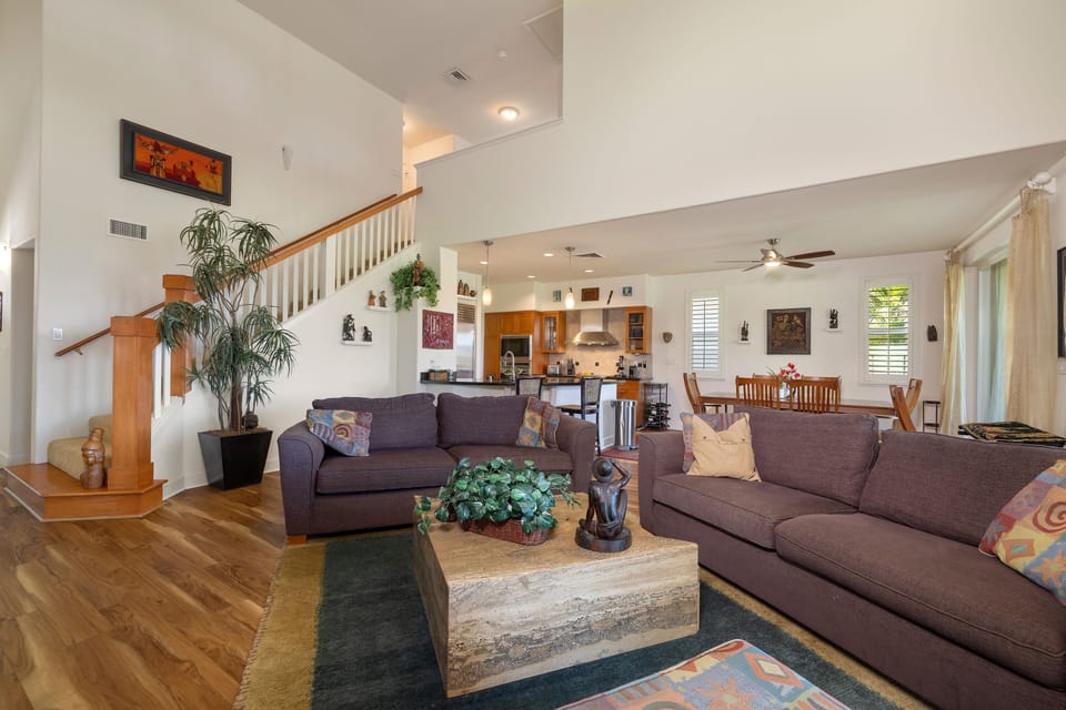 Spacious open layout invites guests to relax, connect, and enjoy the peaceful Ko Olina resort lifestyle.