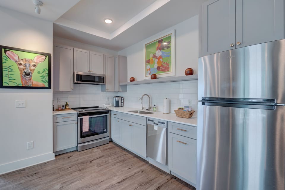 302 Kitchen