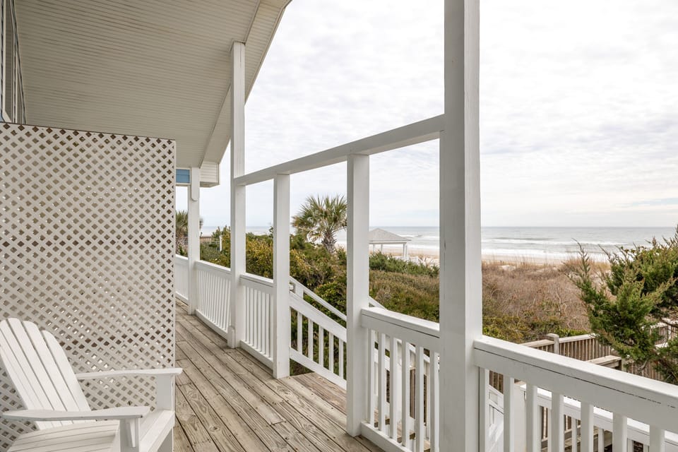 2nd Floor Deck
