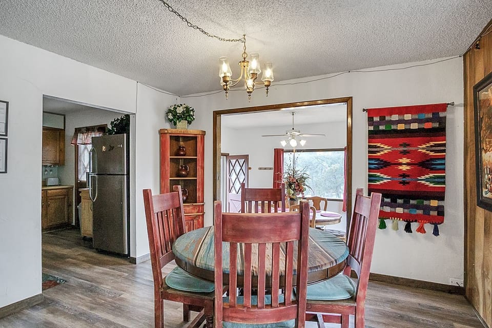 Dining Room, Dining Table, Furniture, Indoors, Table