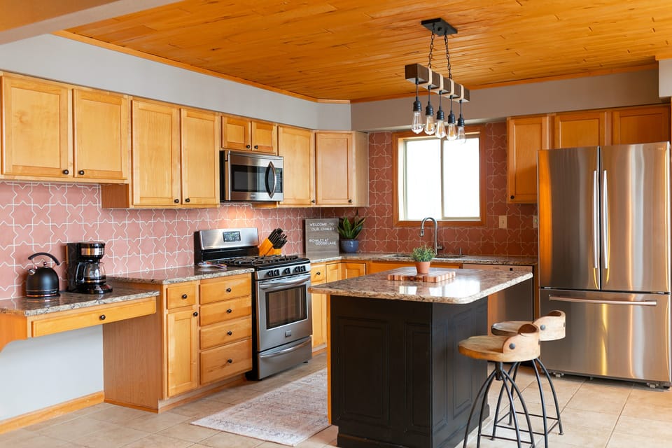 fully stocked kitchen for cooking