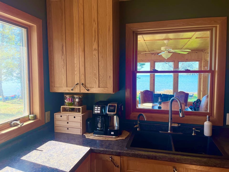 Guests will have a great start to the day with provided tea, hot chocolate and locally roasted coffee beans.