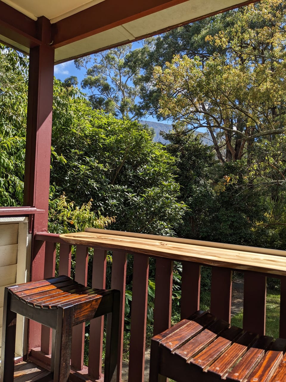 Custom-made breakfast/wine bar on the front verandah with mountain views