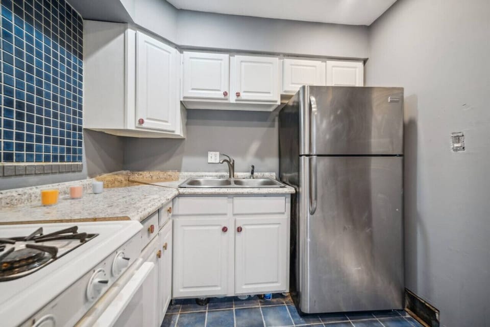 The kitchen is cozy - everything you need is right at hand.
