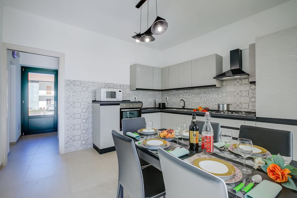 Kitchen and dining area