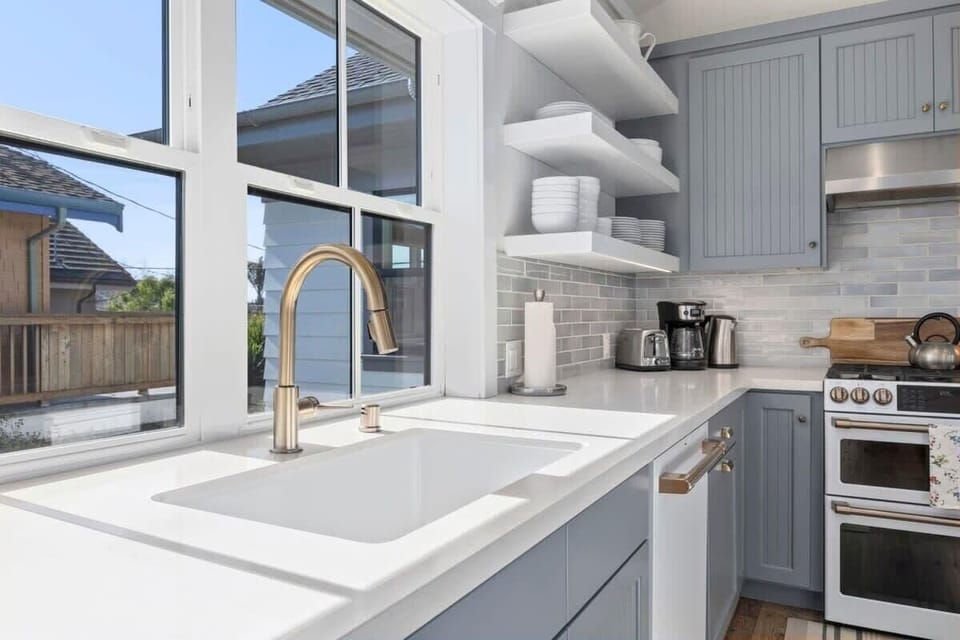 Kitchen - Upstairs