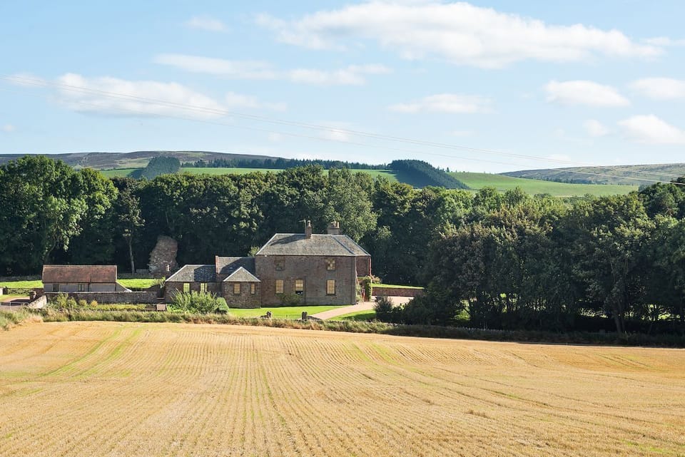 Papple Steading - Papple Farmhouse - side aspect of the farmhouse from the surrounding fields